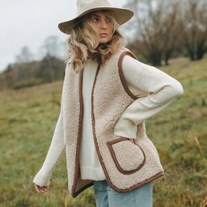 Leo and Lennon Tate Wool Vest - Walnut